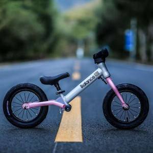 China wholesale bike baby without pedals/new walk bike/12″ new models hot sale kids balancing bike for kids